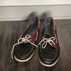 Sperry Boat Shoes - 9M - brown/red